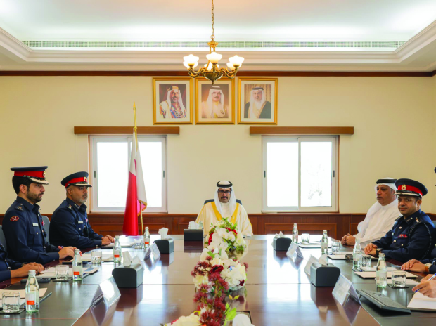 Southern Governor and security committee chairman Shaikh Khalifa bin Ali Al Khalifa yesterday chaired the committee’s 10th meeting for 2025, attended by Deputy Governor Brigadier Hamad Al Khayyat and senior ministry officers. Shaikh Khalifa commended the directives of Interior Minister General Shaikh Rashid bin Abdulla Al Khalifa to strengthen community engagement, praising the efforts of security agencies in maintaining safety and stability across the governorate. He affirmed the committee’s commitment to addressing residents’ security needs in co-ordination with relevant authorities, reinforcing community partnership and proactive security measures. The meeting reviewed recent Civil Defence campaigns, with Shaikh Khalifa emphasising continued co-operation to enhance safety and public awareness. He also praised the General Directorate of Traffic for its role in improving road safety through patrols and awareness initiatives. A presentation by the Security Co-ordination Officer highlighted key public proposals and security-related reports received through the Tawasul platform, which will be followed up by the committee to ensure timely responses.
